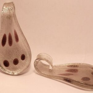 Glashänge ”droppformad” med små mönster  ca 55mm