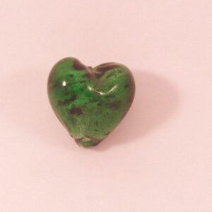 Snygg grönt glashjärta 28 mm