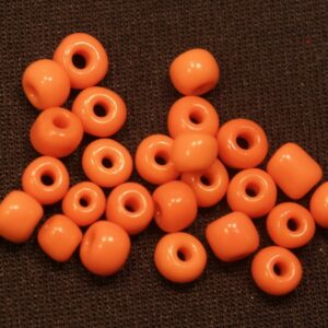 Seed beads opaque rödorange 4 mm