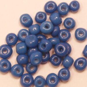Seed beads opaque blå 4 mm
