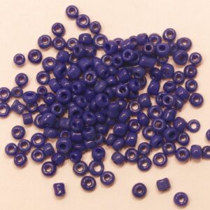 Seed beads opaque lustered mörkblå 4 mm