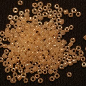 Seed beads ceylon round Peach puff 2mm